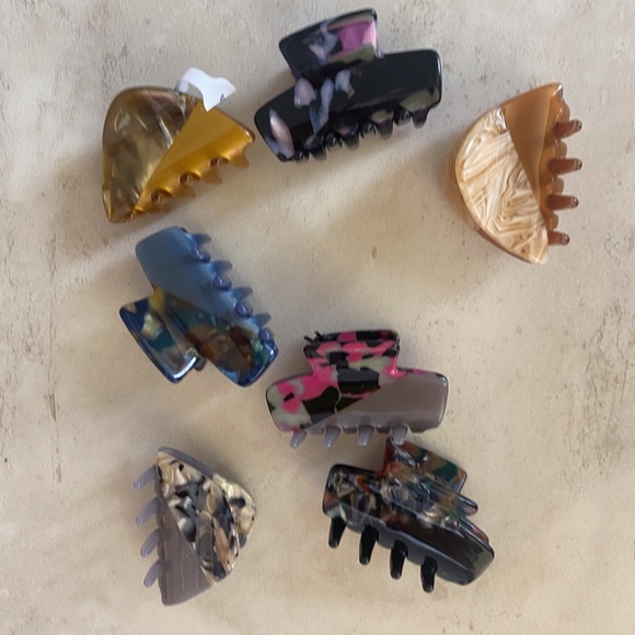 Anthropologie Accessories - Anthropologie Small Hair Claw Clip Bundle